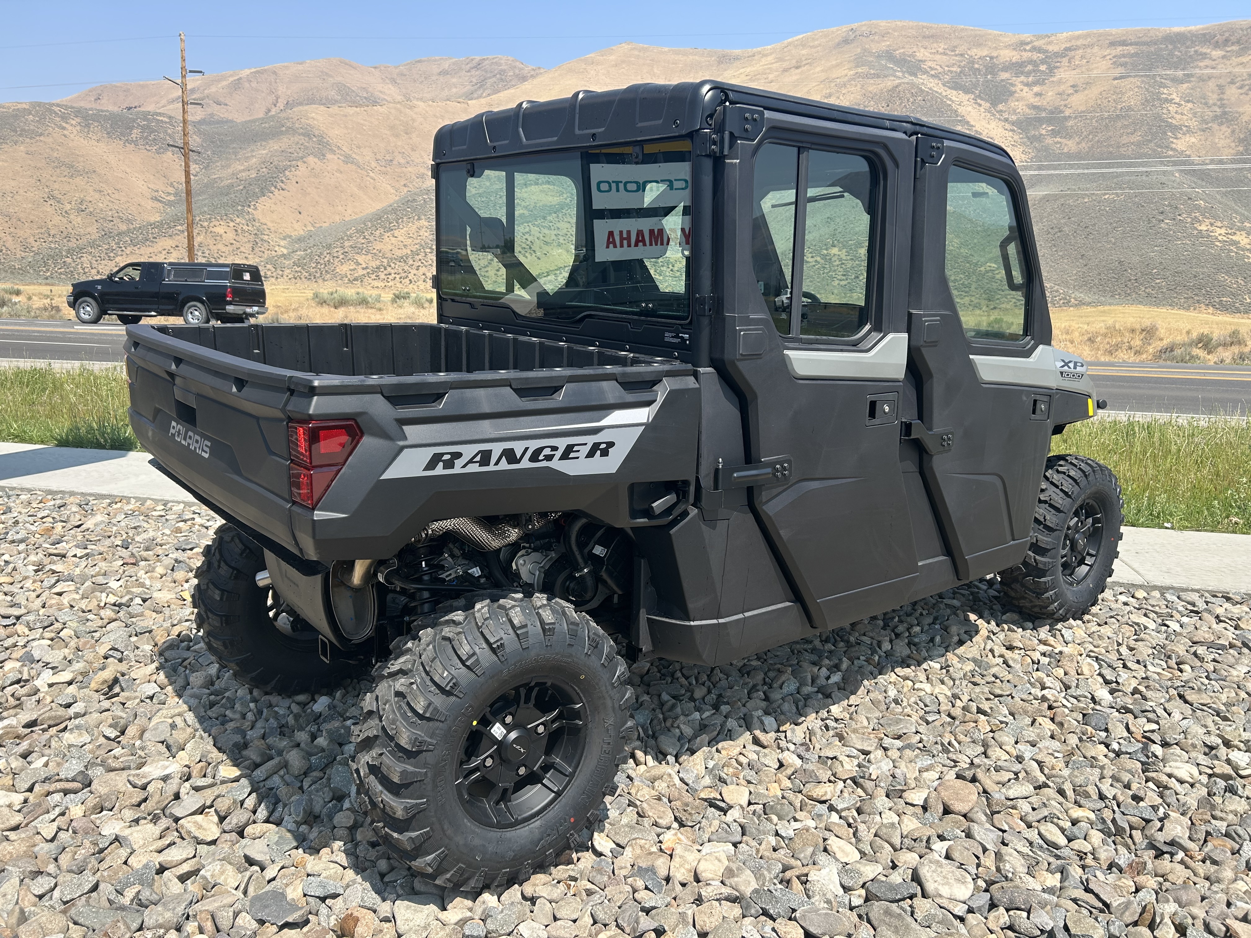 2027 Polaris RANGER CREW XP 1000 CAB UTV