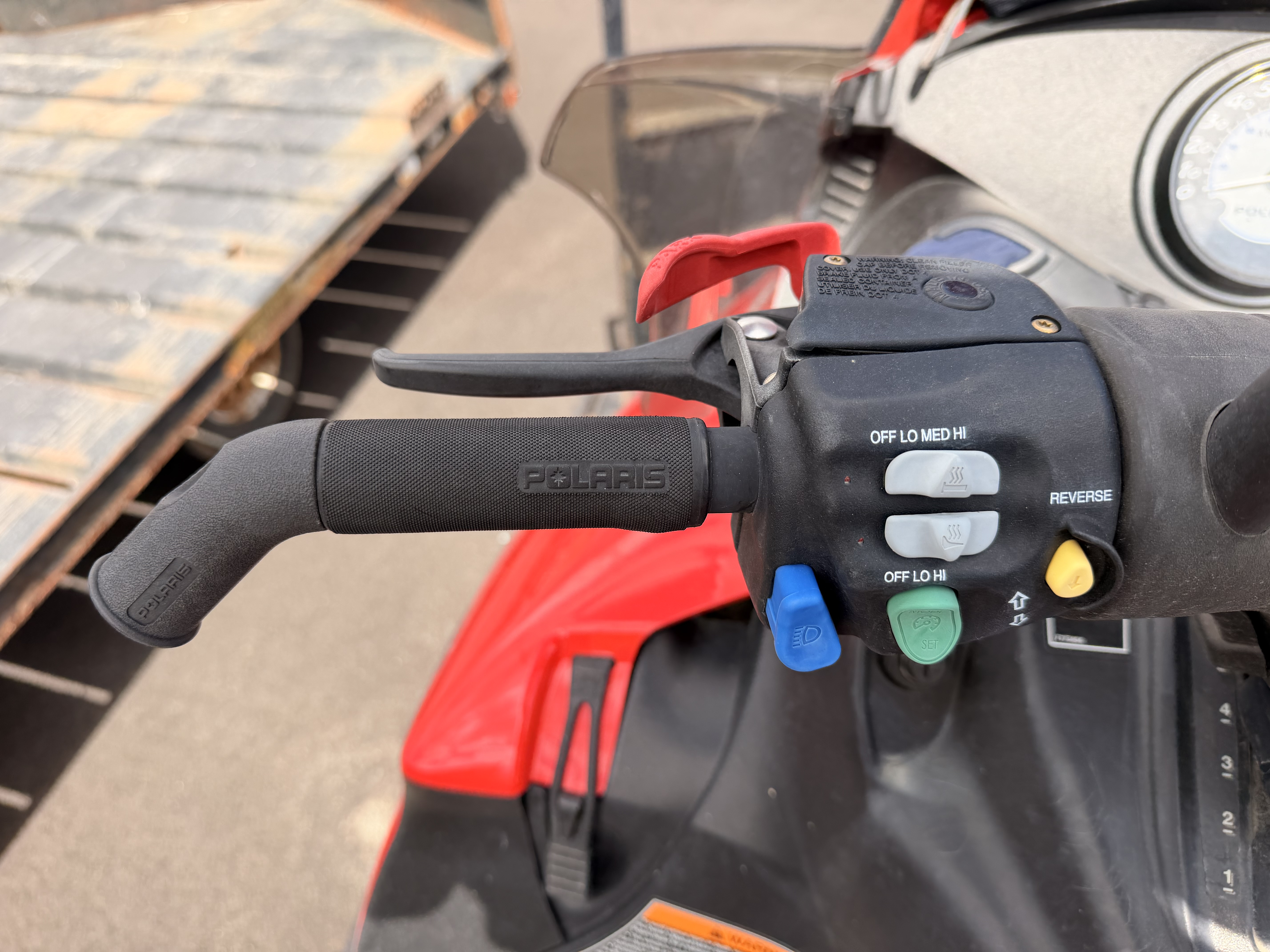 2006 POLARIS 700 RMK 159 Snowmobile